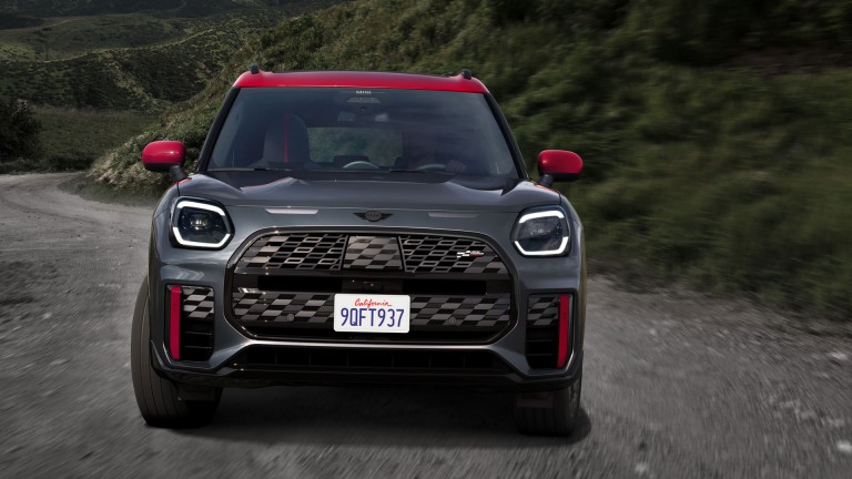 MINI Countryman – JCW 갤러리 - 출력 및 성능